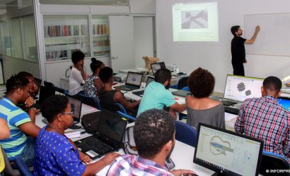 Governo vai investir e incentivar jovens profissionais a apostarem na inovação tecnológica – secretário de Estado Governo vai investir e incentivar jovens profissionais a apostarem na inovação tecnológica – secretário de Estado